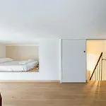 Family-friendly In Isola District Milan