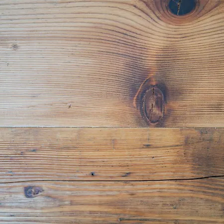 Family-friendly In Isola District Appartamento