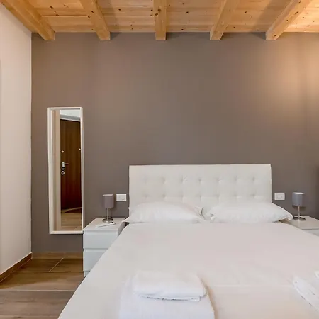 Family-friendly In Isola District * Milano