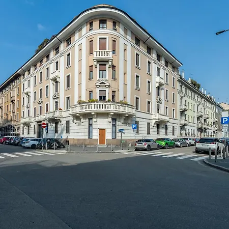Family-friendly In Isola District Milano